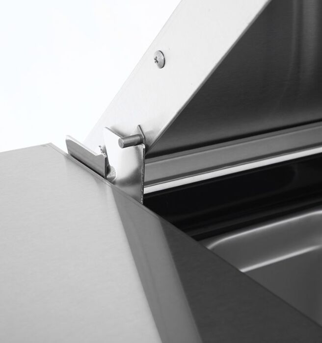 2 DOOR PIZZA PREP TABLE FRIDGE 1702 MM MPF8202