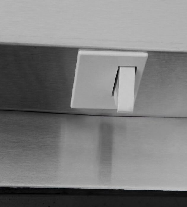 SINGLE DOOR TOP MOUNTED FREEZER YBF9207